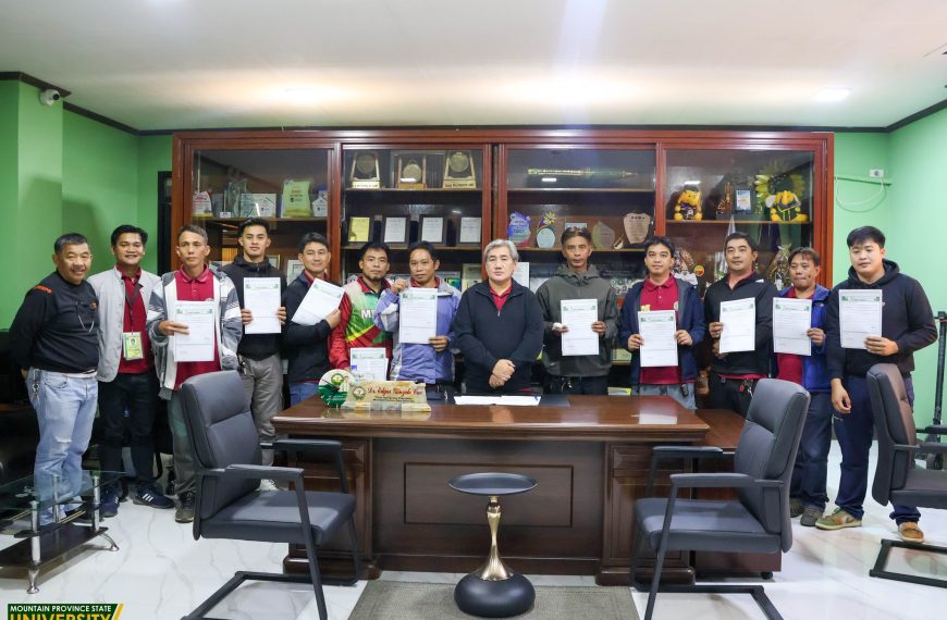 𝟏𝟎 𝐌𝐏𝐒𝐔 𝐞𝐦𝐩𝐥𝐨𝐲𝐞𝐞𝐬 𝐭𝐨𝐨𝐤 𝐨𝐚𝐭𝐡