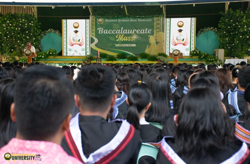 𝗠𝗣𝗦𝗨 𝗕𝗼𝗻𝘁𝗼𝗰 𝗰𝗮𝗺𝗽𝘂𝘀 𝗵𝗼𝗹𝗱𝘀 𝗕𝗮𝗰𝗰𝗮𝗹𝗮𝘂𝗿𝗿𝗲𝗮𝘁𝗲 𝗦𝗲𝗿𝘃𝗶𝗰𝗲; 𝘀𝗲𝗻𝗱𝘀 𝗼𝗳𝗳 𝟵𝟱𝟭 𝗴𝗿𝗮𝗱𝘂𝗮𝗻𝗱𝘀