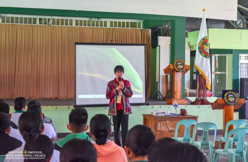 Nursing Department holds enhancement review for 4th year student nurses
