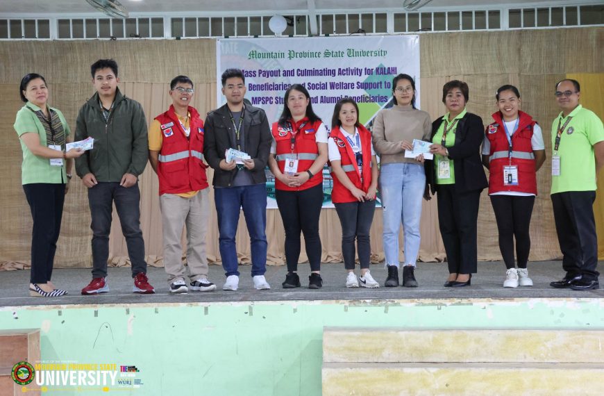 MPSU alumni, studes receive incentives for KALAHI-CIDSS Cash-for-Work program