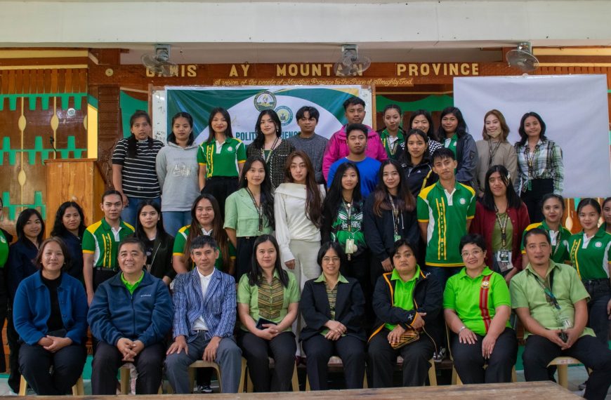 𝗟𝗶𝗯𝗲𝗿𝗮𝗹 𝗔𝗿𝘁𝘀 𝗵𝗼𝗹𝗱𝘀 𝘀𝘁𝘂𝗱𝗲𝗻𝘁 𝗰𝗼𝗻𝗴𝗿𝗲𝘀𝘀; 𝘇𝗲𝗿𝗼𝗲𝘀 𝗶𝗻 𝗼𝗻 𝗮𝗰𝗰𝗼𝘂𝗻𝘁𝗮𝗯𝗹𝗲 𝗮𝗻𝗱 𝘀𝘂𝘀𝘁𝗮𝗶𝗻𝗮𝗯𝗹𝗲 𝗴𝗼𝘃𝗲𝗿𝗻𝗮𝗻𝗰𝗲