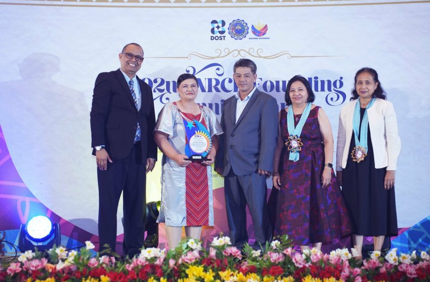 𝗠𝗣𝗦𝗨 𝗢𝗡 𝗧𝗛𝗘 𝗡𝗔𝗧𝗜𝗢𝗡𝗔𝗟 𝗦𝗧𝗔𝗚𝗘|| 𝗨𝗻𝗶𝘃𝗲𝗿𝘀𝗶𝘁𝘆 𝗣𝗿𝗼𝗳𝗲𝘀𝘀𝗼𝗿 𝗶𝘀 𝗡𝗥𝗖𝗣 𝗚𝗮𝗯𝗮𝘆 𝗮𝘄𝗮𝗿𝗱𝗲𝗲