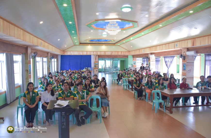 University’s Liberal Arts advances leadership skills through public speaking seminar-workshop